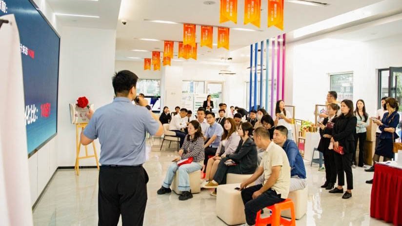 搶抓國慶黃金周機(jī)遇·地產(chǎn)篇 | 用好政策窗口 加大推盤力度 黃金周銷售額突破7000萬元！